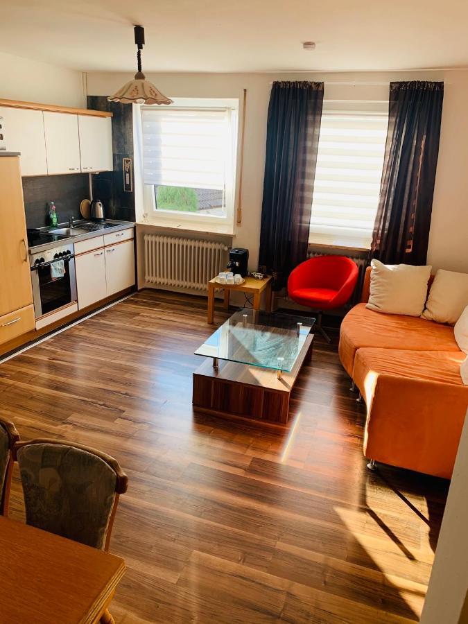 Charmante 3Zi-Ferienwohnung Im Landhausstil Kaufbeuren Eksteriør bilde